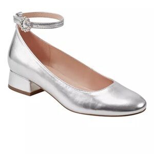 Bandolino Elegant Silver Women's Shoes with Ankle Strap